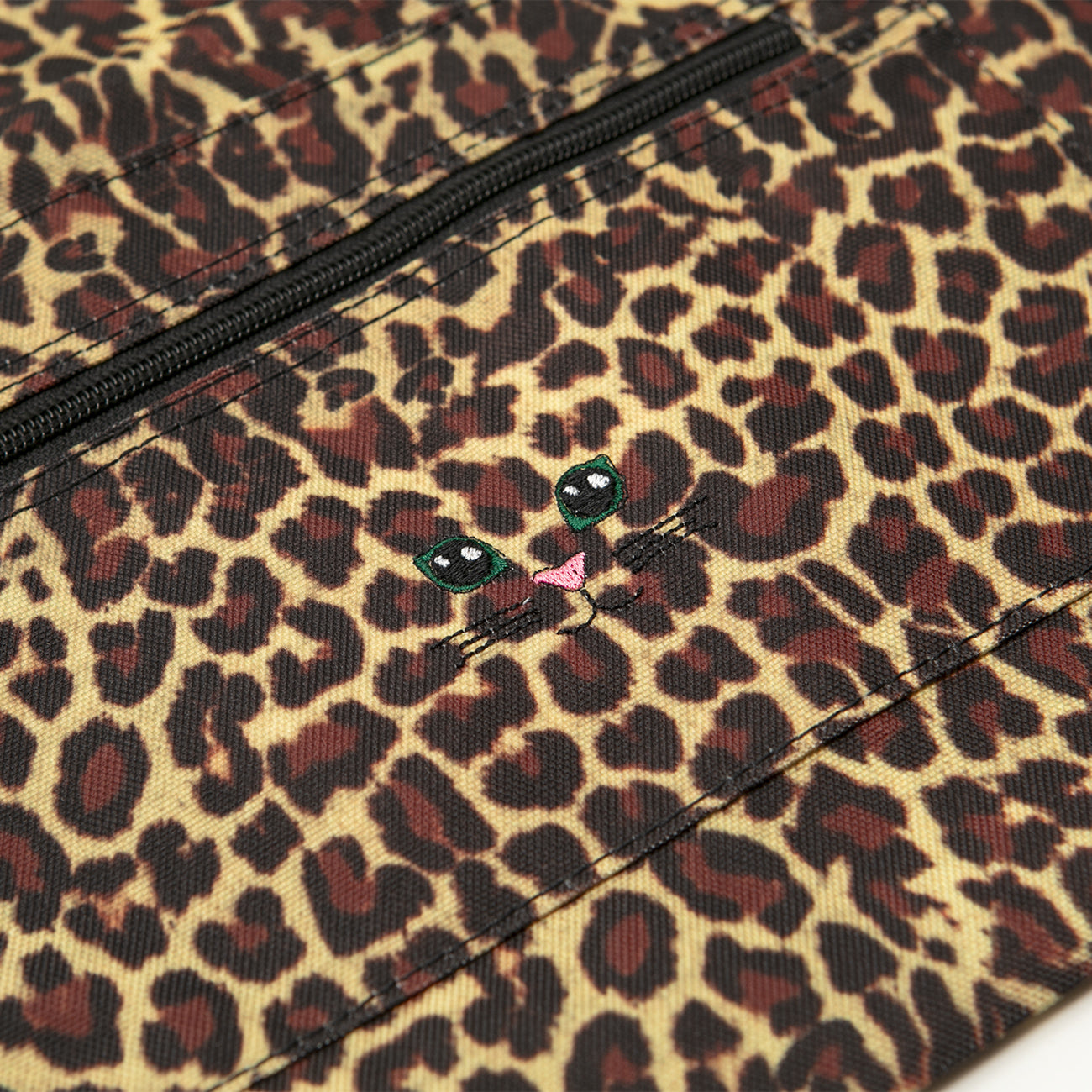 SAMPLE-EASY KNAPSACK LEOPARD (CAT EYE)