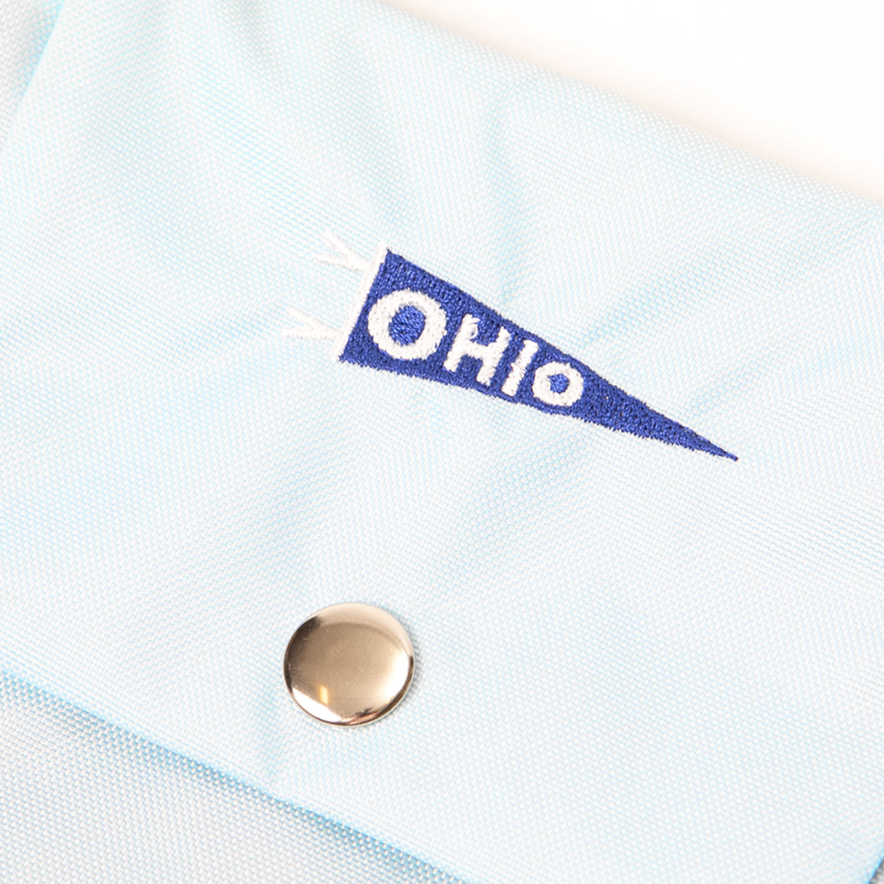 SAMPLE-FLAP POUCH PASTEL BLUE (OHIO PENANT)
