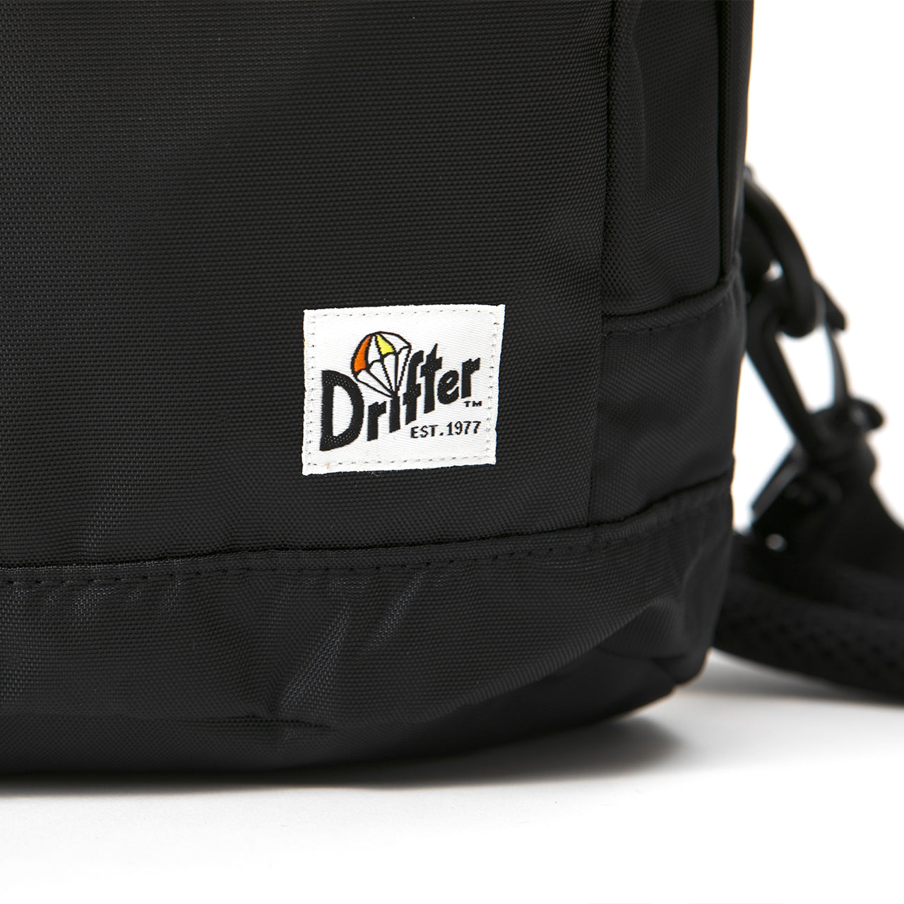 フィンレー ワンショルダー ドリフター drifter