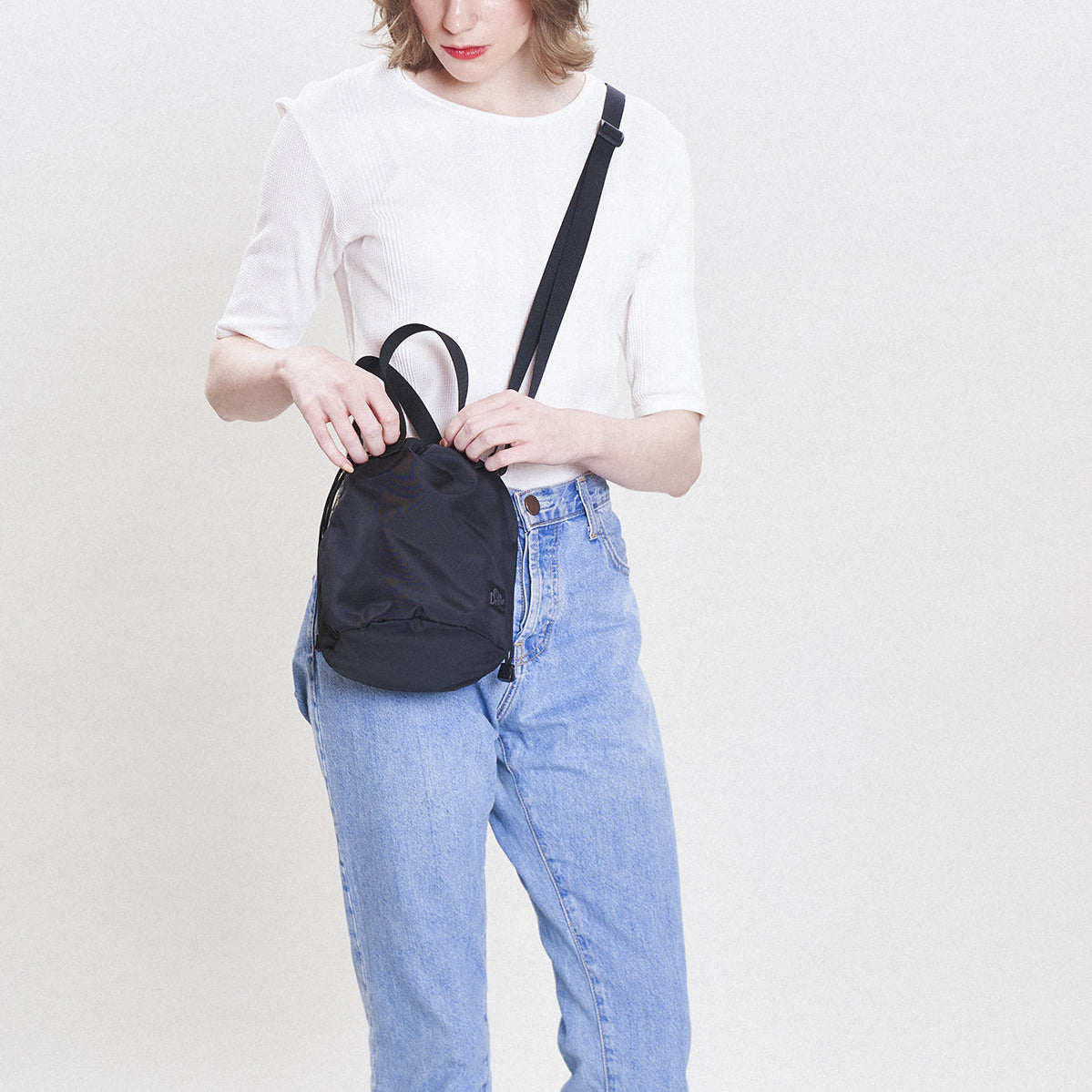 ドローストリングポーチ プラス 巾着 限定