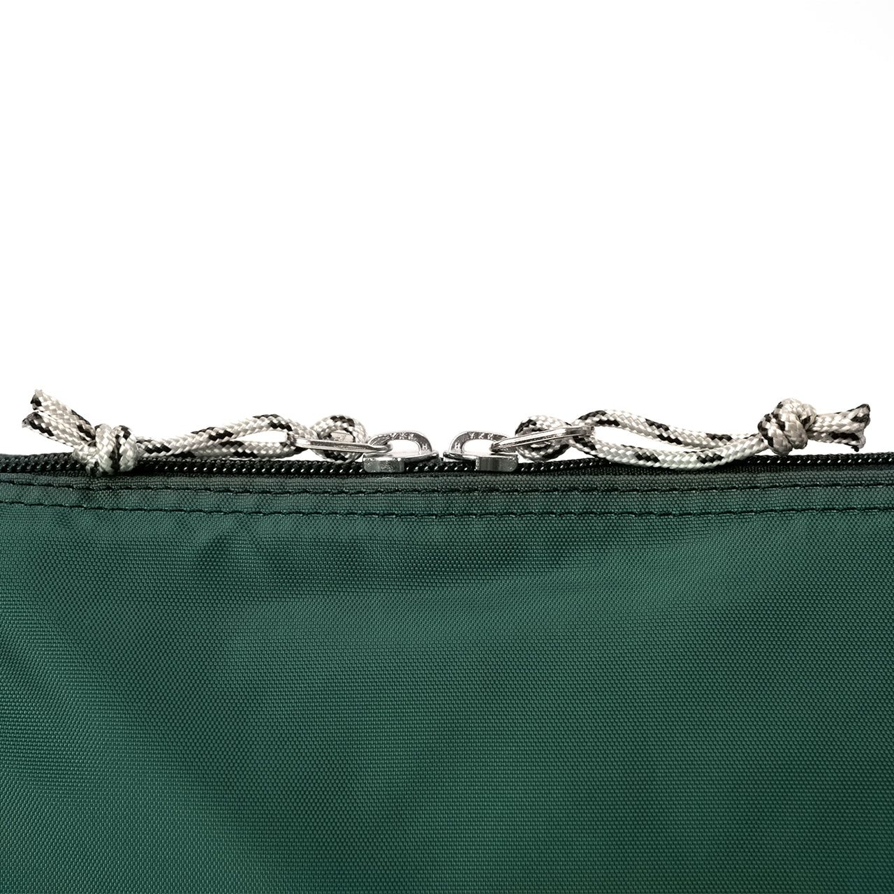 アーウェイポーチ