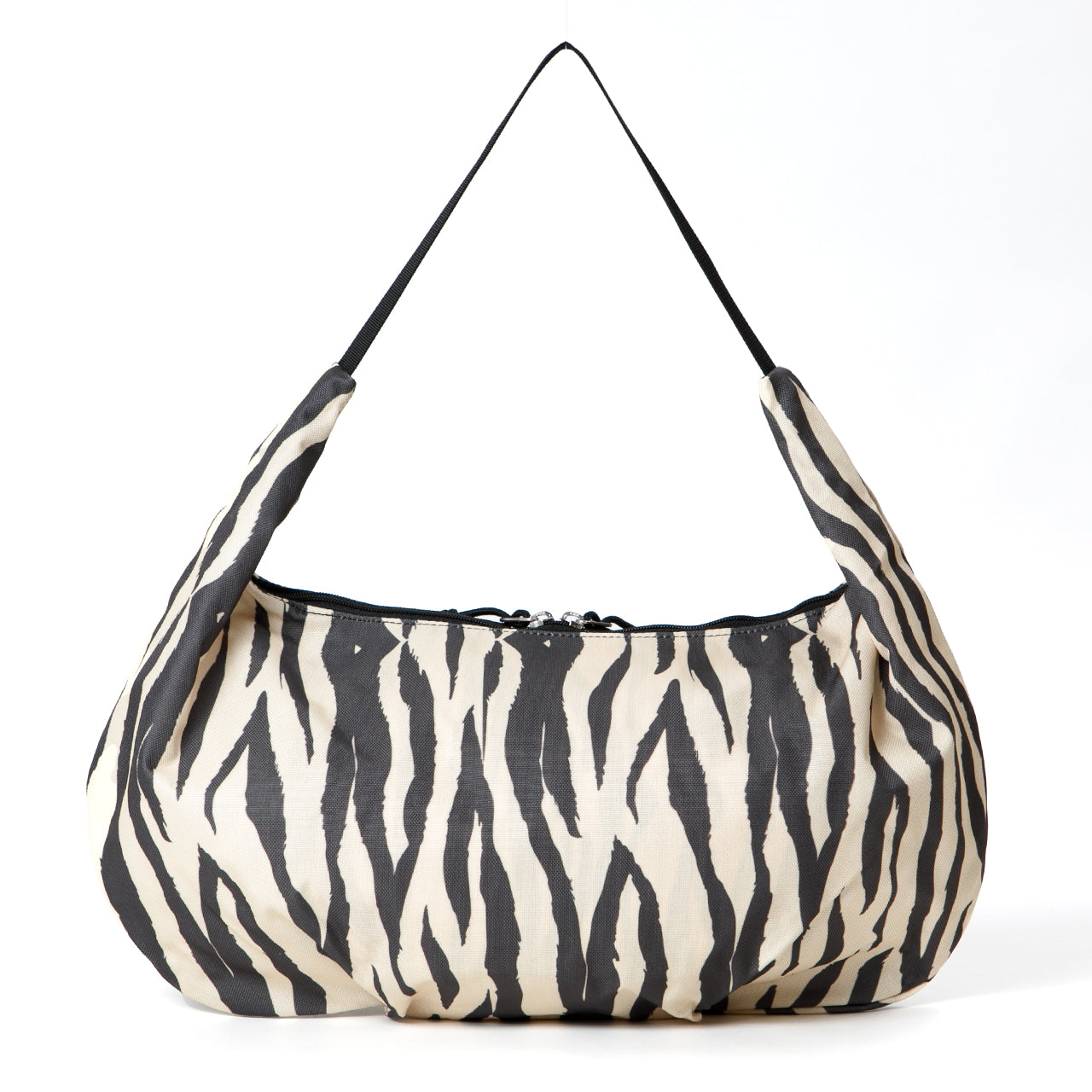 SAMPLE-CRESCENT BAG BLACK LEOPARD (STAR Fantastic)