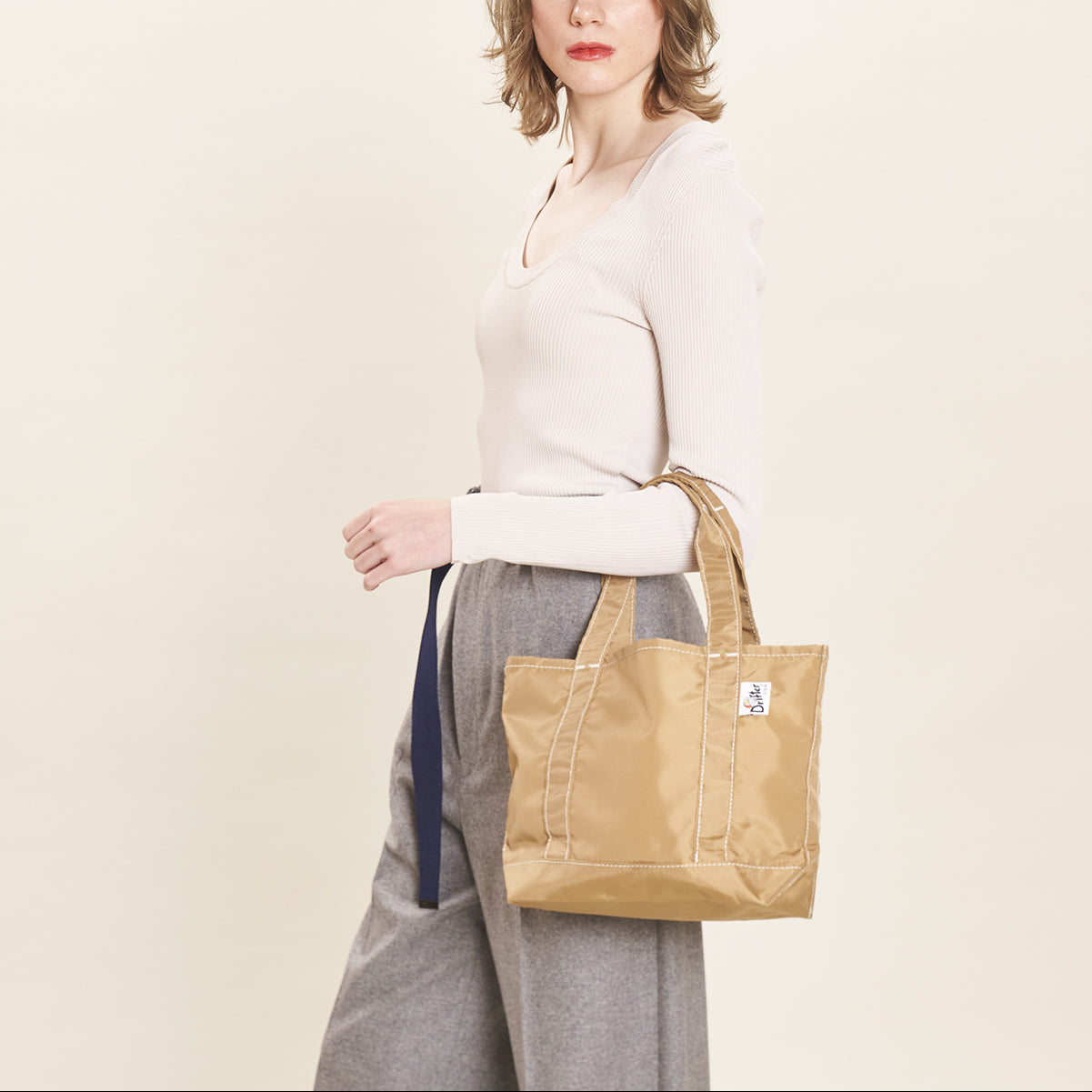 バックアイ ミディアムトート ドリフター