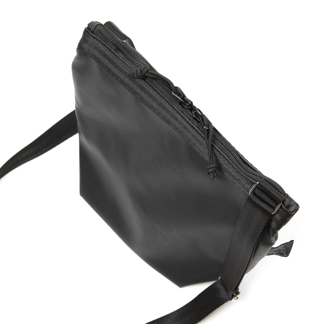 フェイクレザー