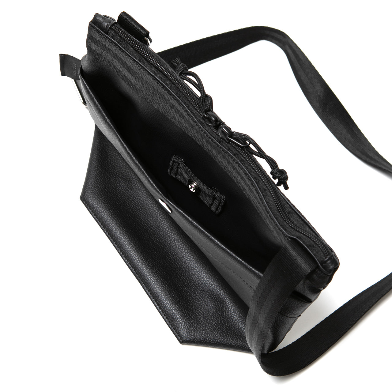 フェイクレザー