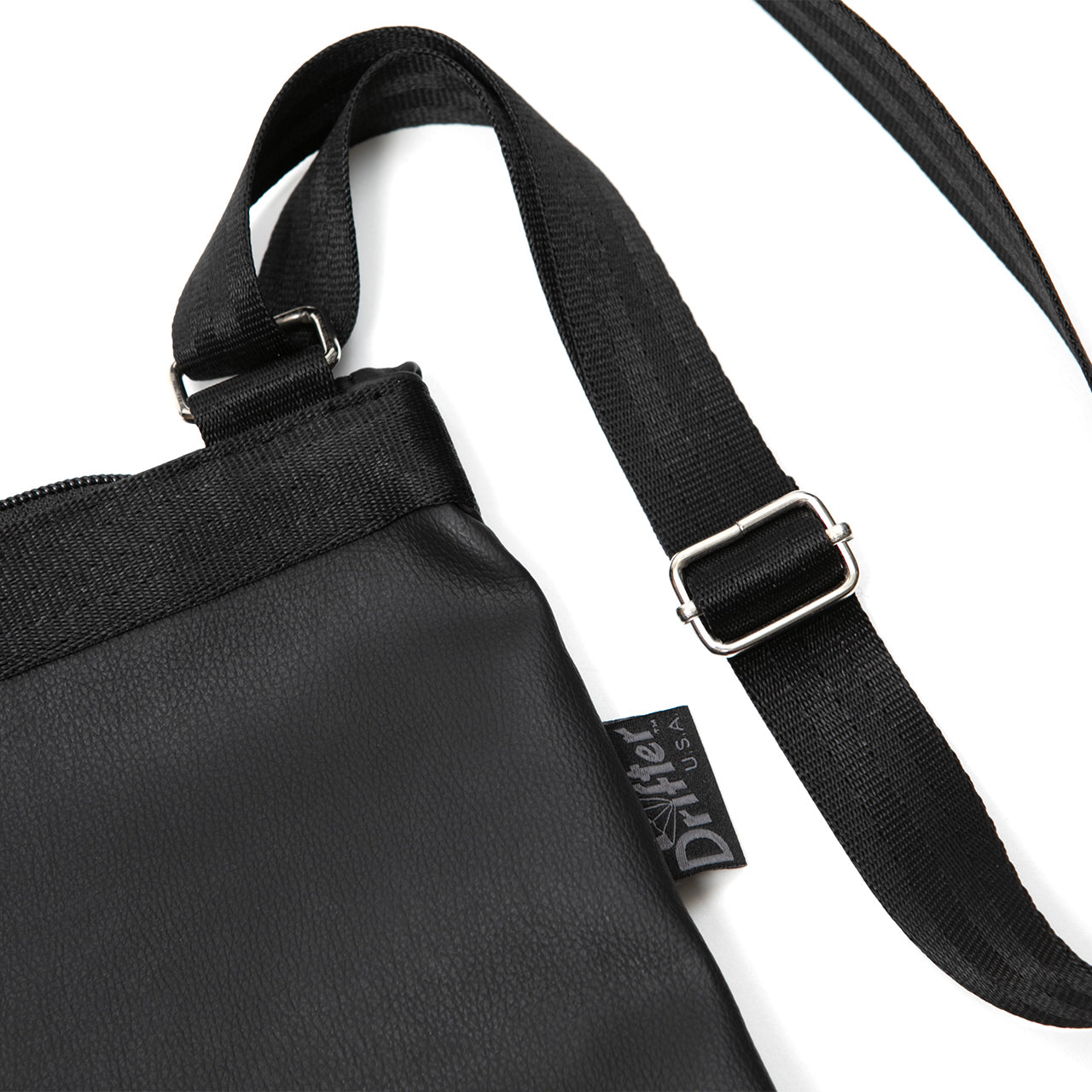 フェイクレザー