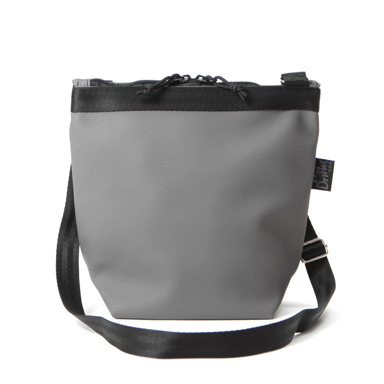 フェイクレザー