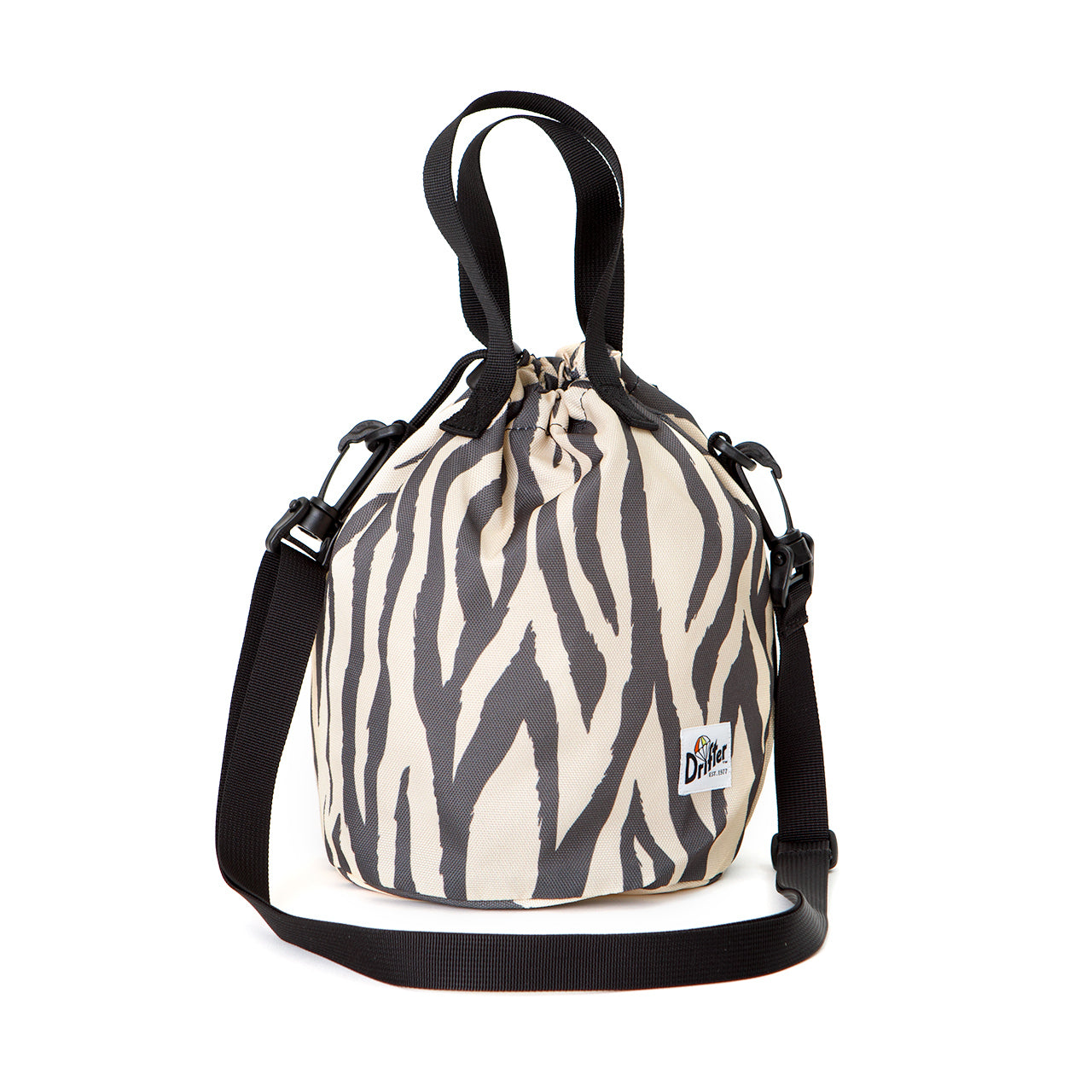 ドローストリングポーチ