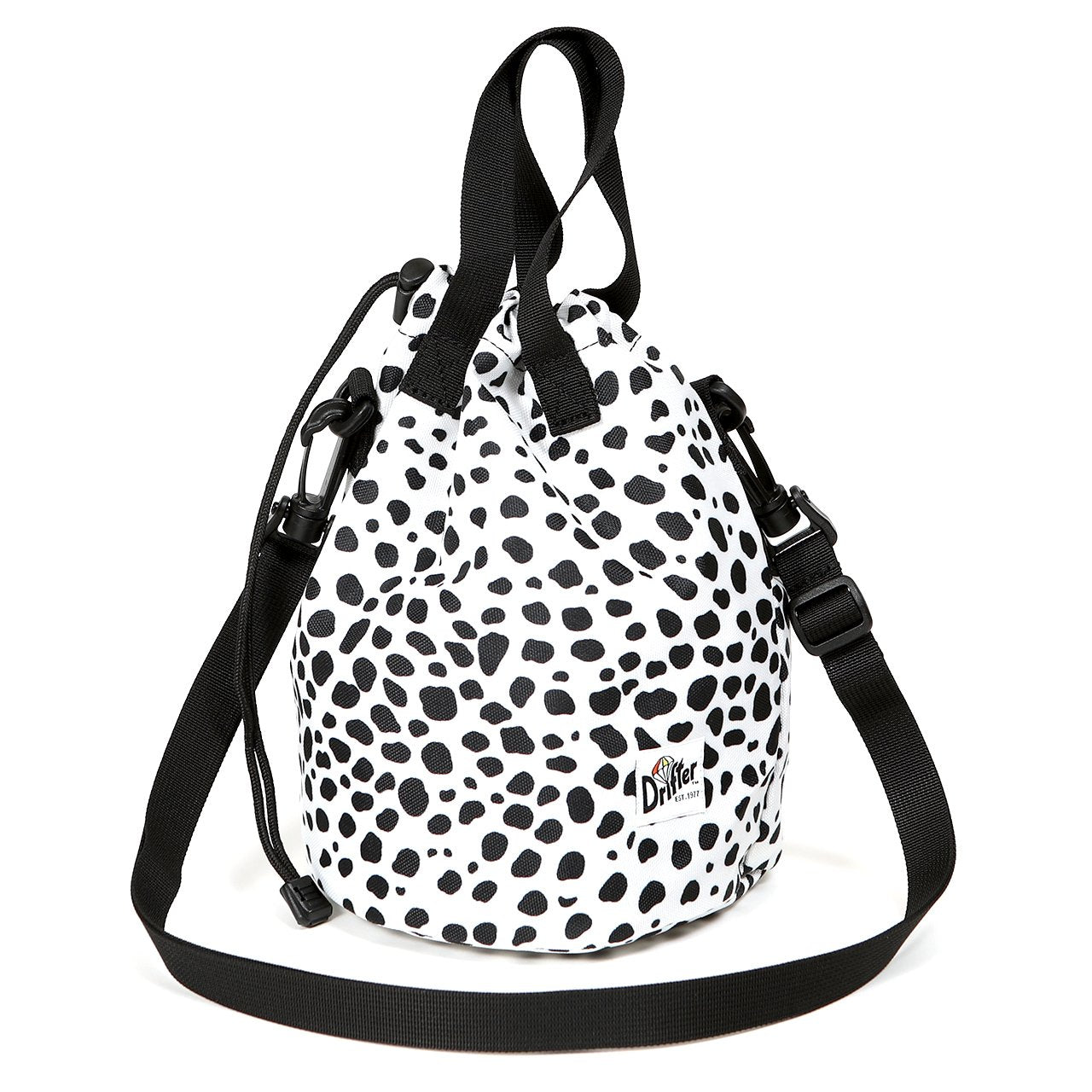 ドローストリングポーチ