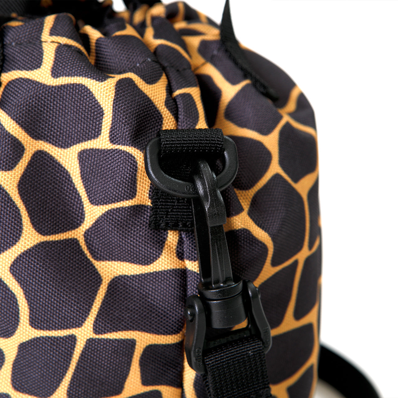 ドローストリングポーチ