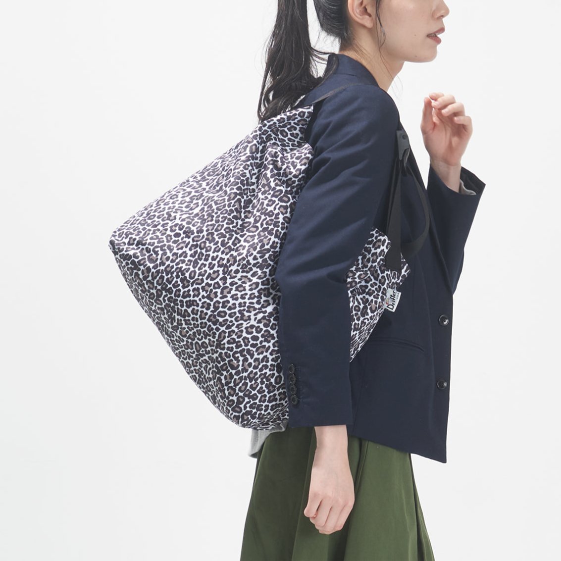 プレーンショルダーバッグ