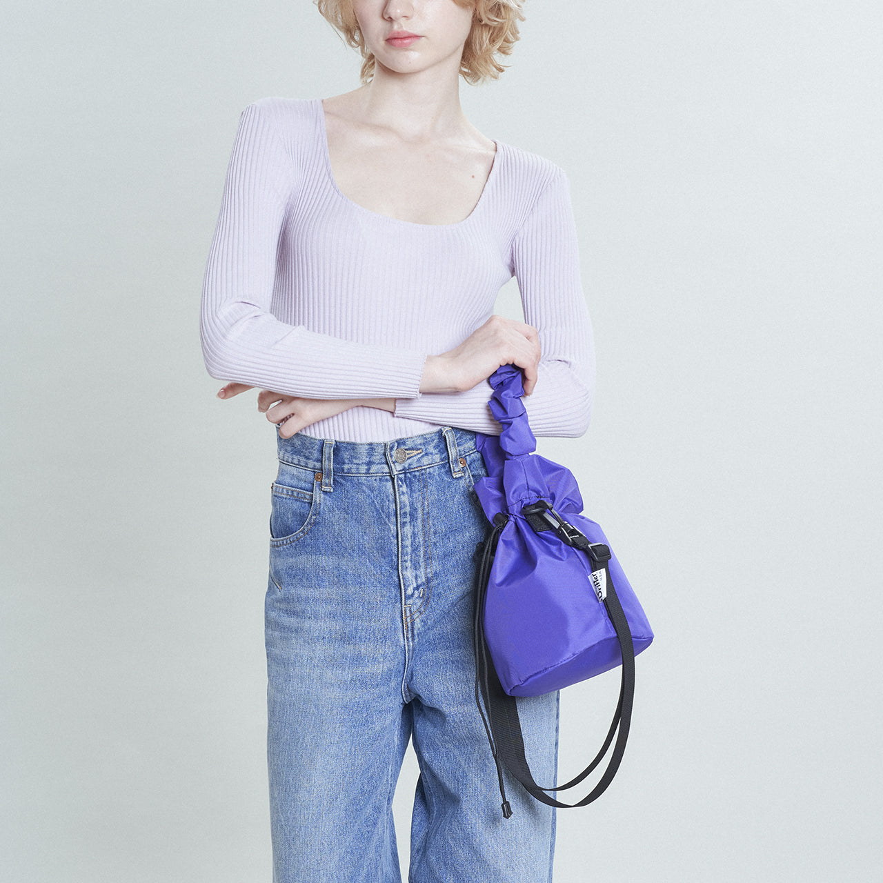 GATHER HANDLE POUCH / ギャザーハンドルポーチ