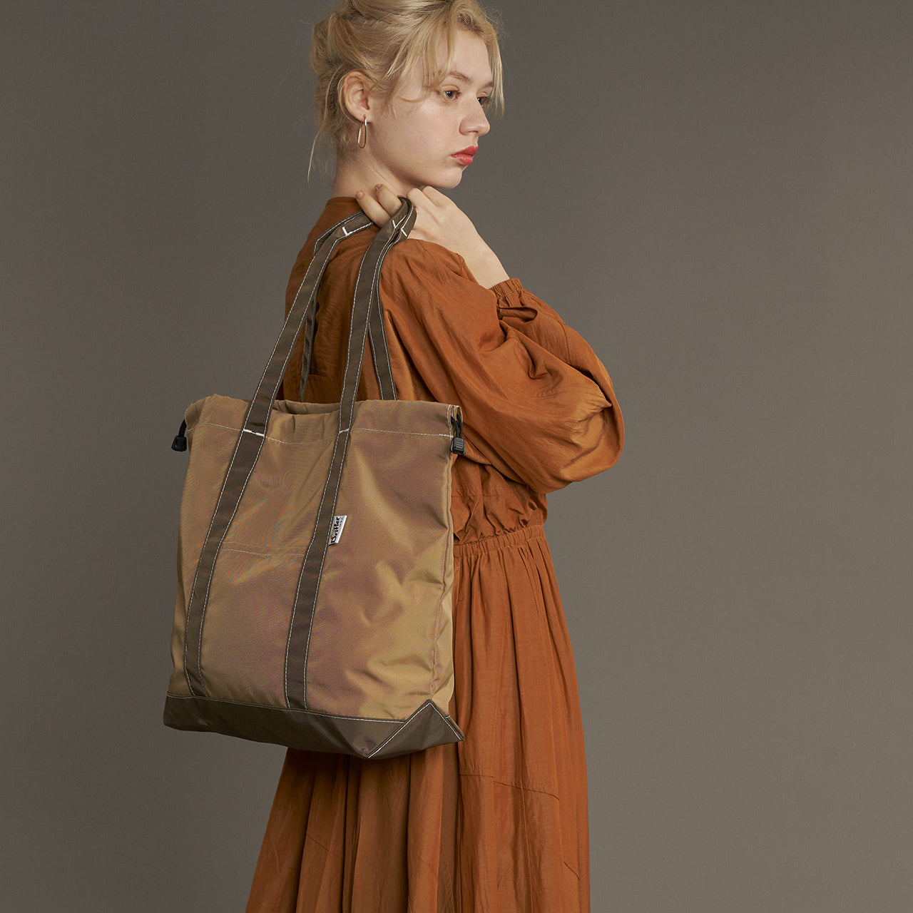 BUCKEYE DRAWSTRING TOTE L / バックアイドローストリングトート エル
