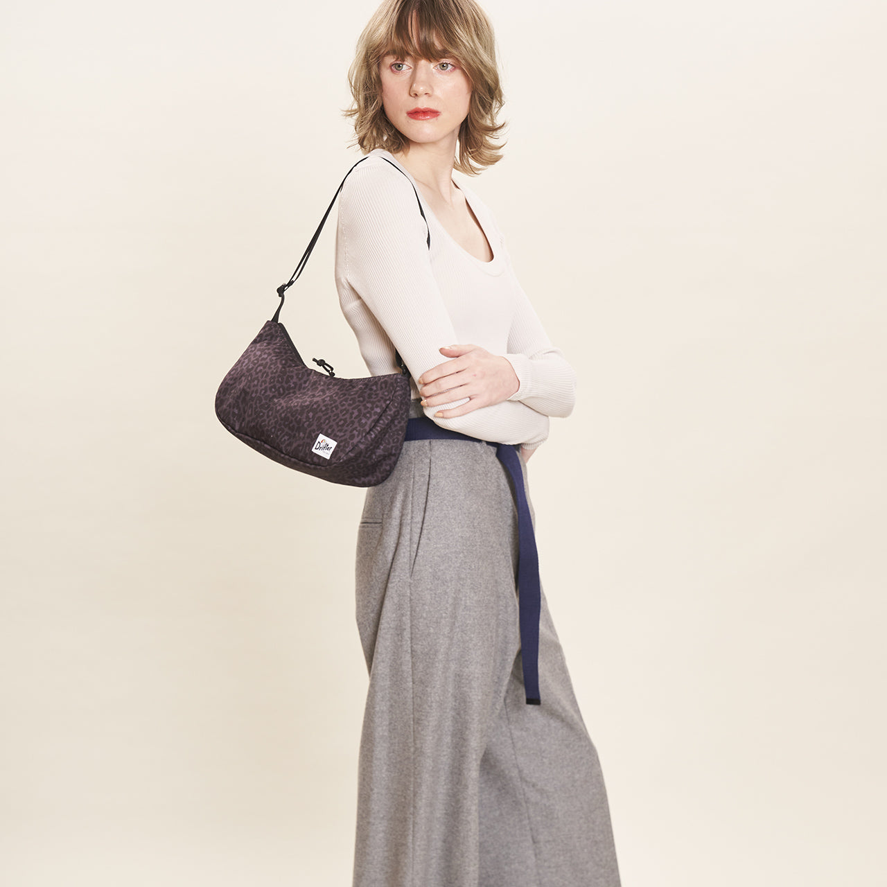 XG Shoulder Bag ショルダーバッグ 公式限定品 Amazon | [エックスガール] ショルダーバッグ MESH BUCKET