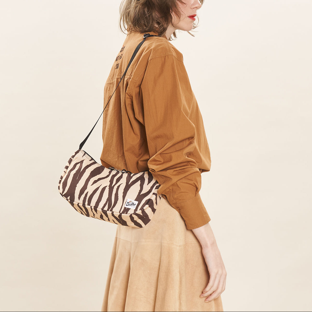 ミニショルダー バッグ　ドリフター