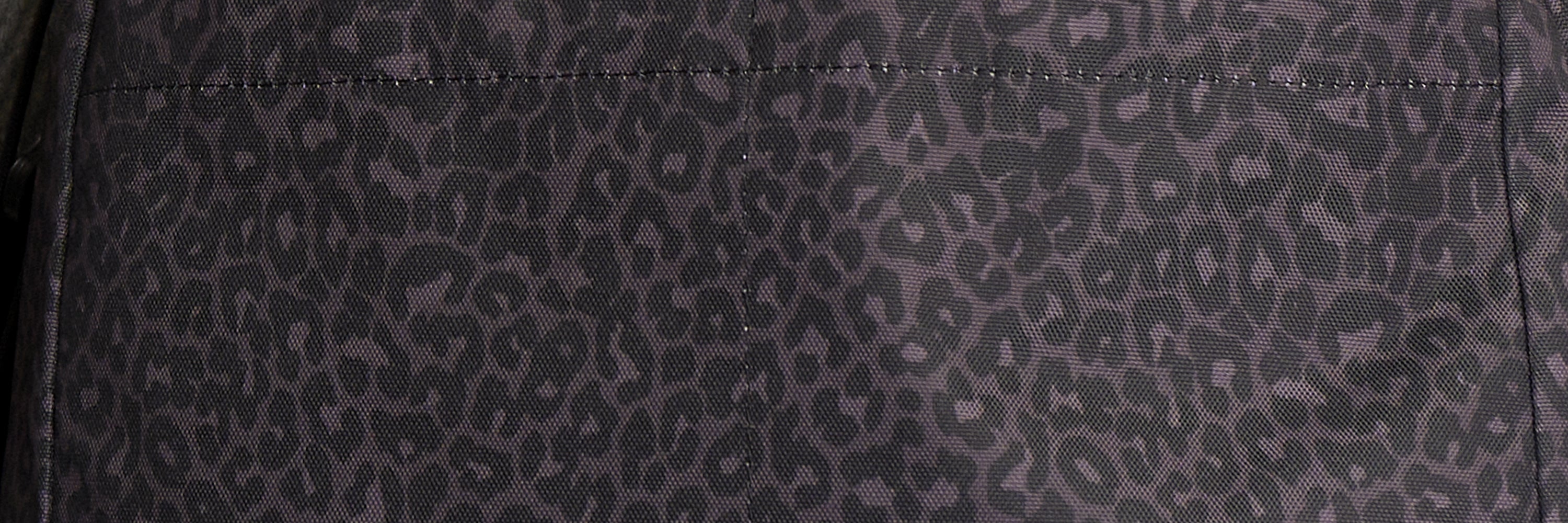 BLACK LEOPARD / ブラックレオパード